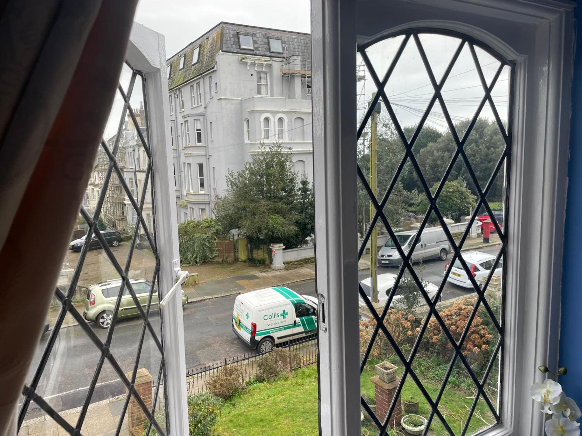 Livadia House At St Leonards On Sea Bed & Breakfast Room photo